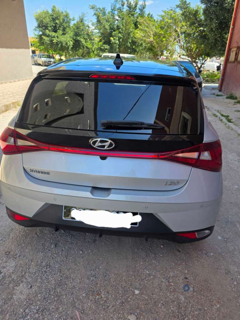 HUNDAI I20
