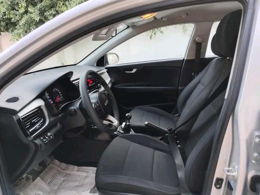 KIA RIO COUPÉ PREMIÈRE MAIN TRÈS PROPRE