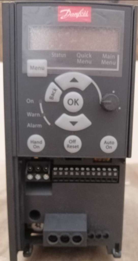 Lot de 10 variateurs de frequences