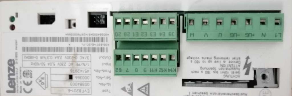 Lot de 10 variateurs de frequences