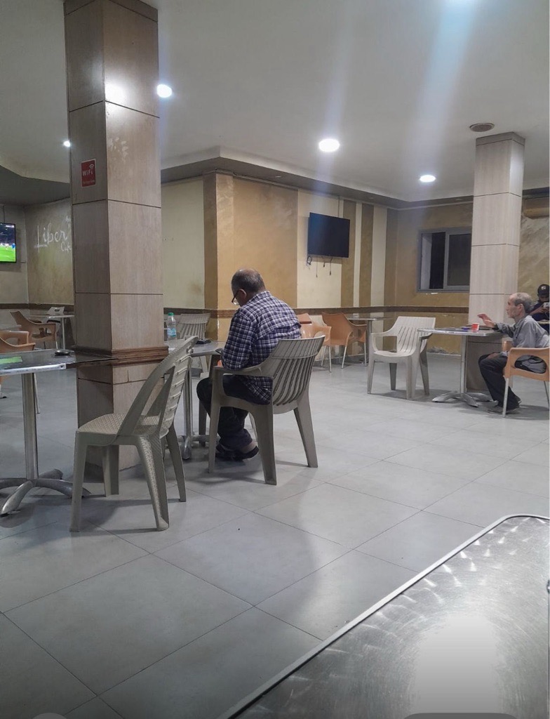 Occasion d’or: ne se repete pas! A vendre fond de commerce CAFE LIBERTE