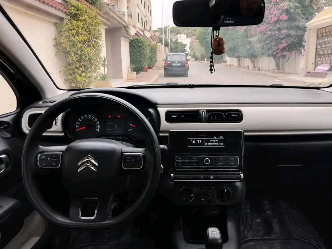 CITROËN C  3 PREMIÈRE MAIN TRÈS PROPRE 