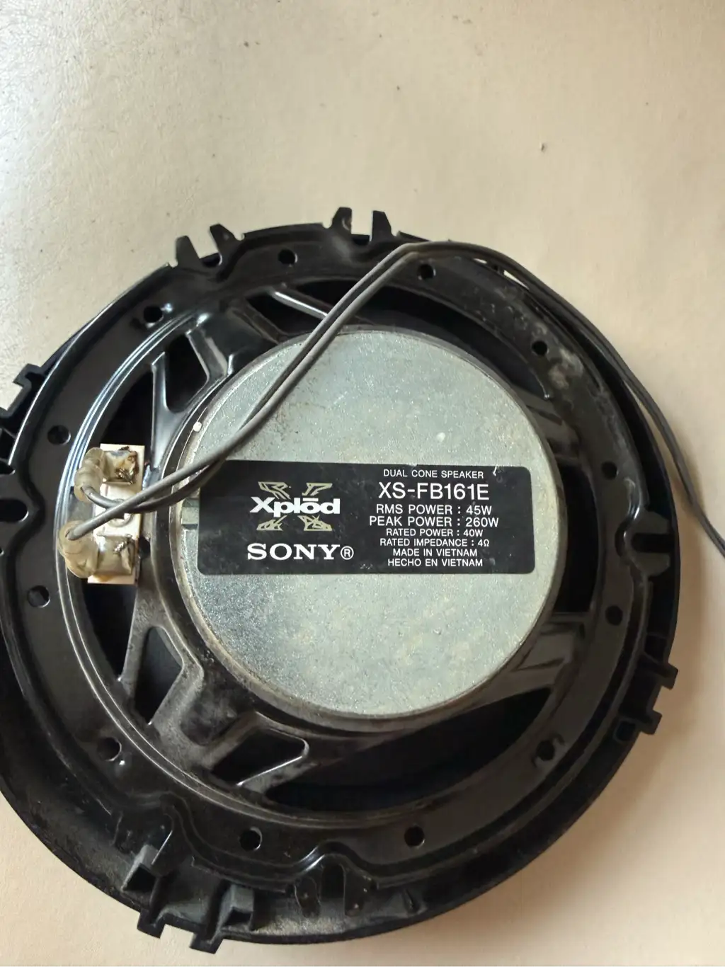 Post Kenwood KDC-BT6544U