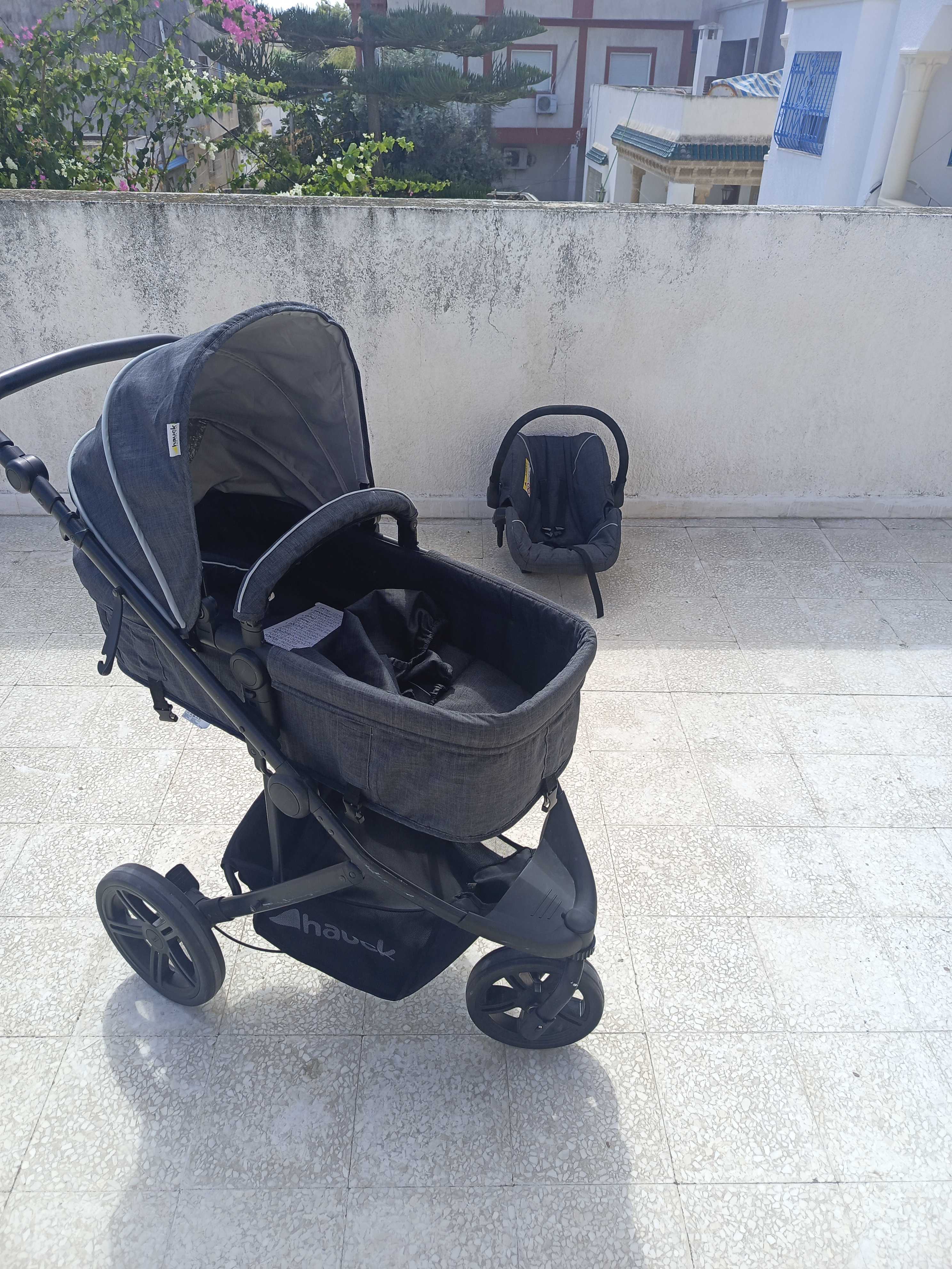 Poussette bébé
