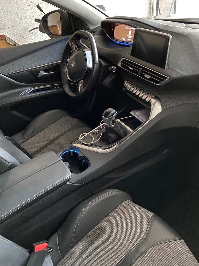 Peugeot 3008 comme neuf 