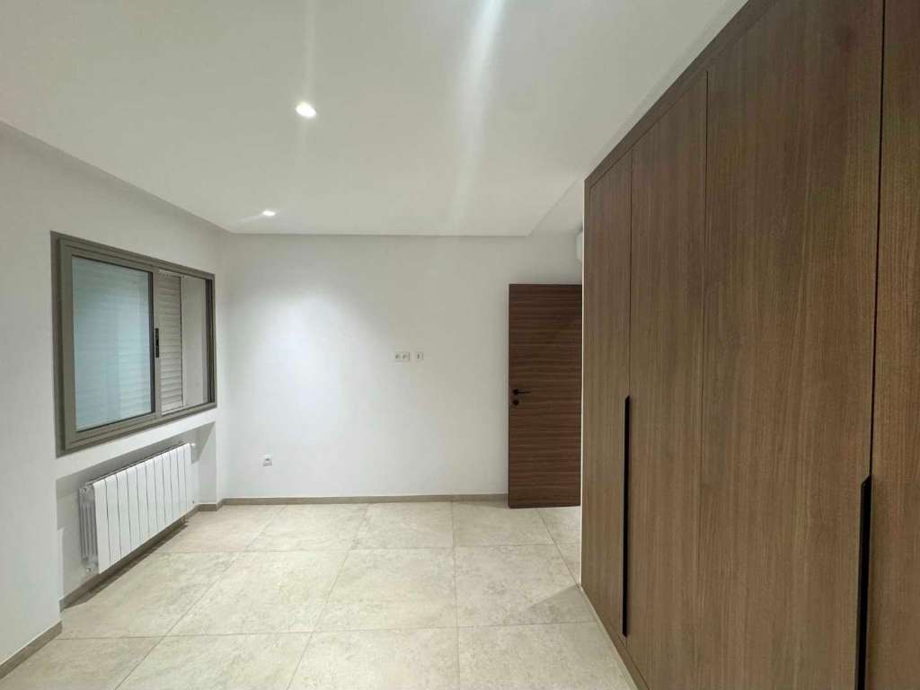 A louer s+2 a ain zaghouan jamais habité 