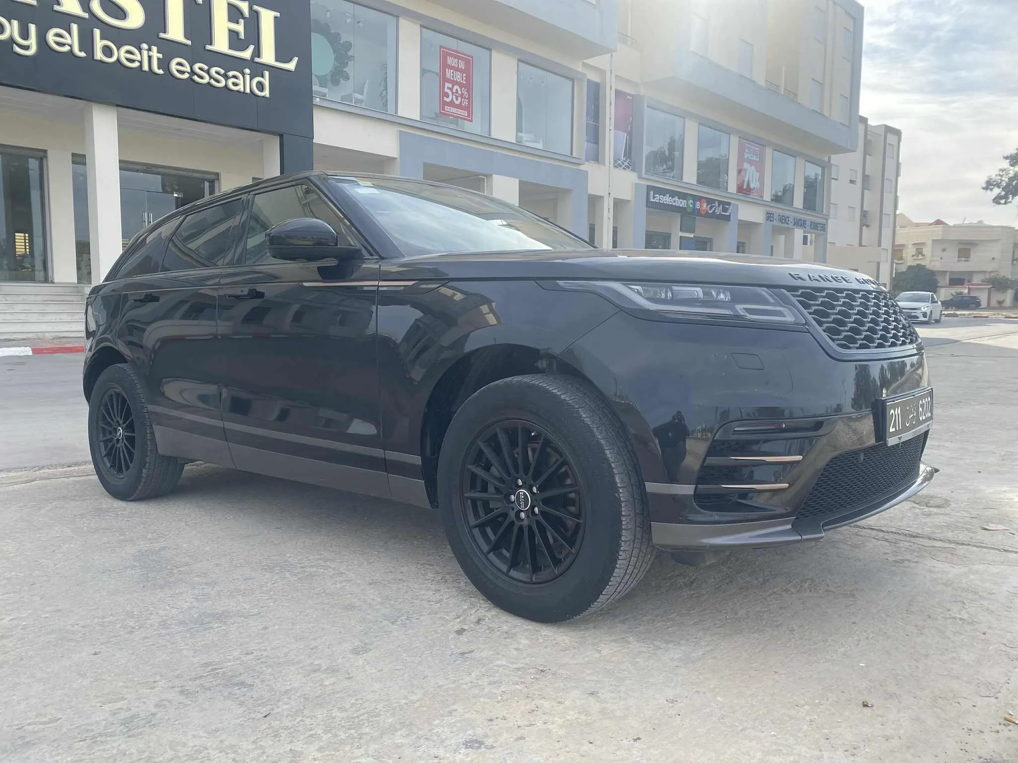 A vendre Range rover Velar R-Dynamique