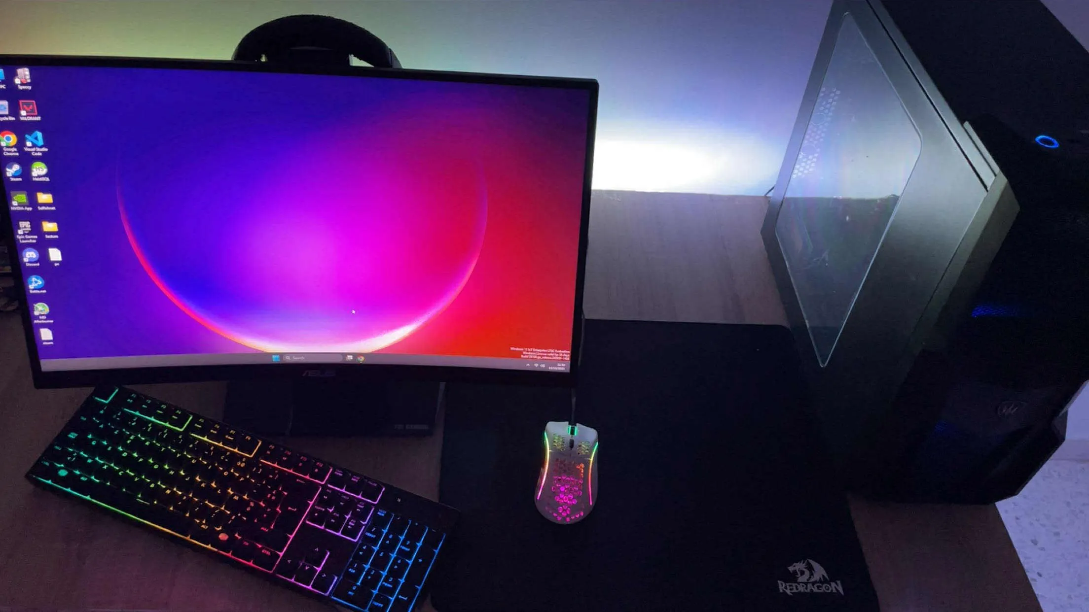 Setup A Vendre : PC Gamer – i3 10100F | GTX 1050 | 16 Go RAM | Écran ASUS 144Hz Curved+ Accessoires