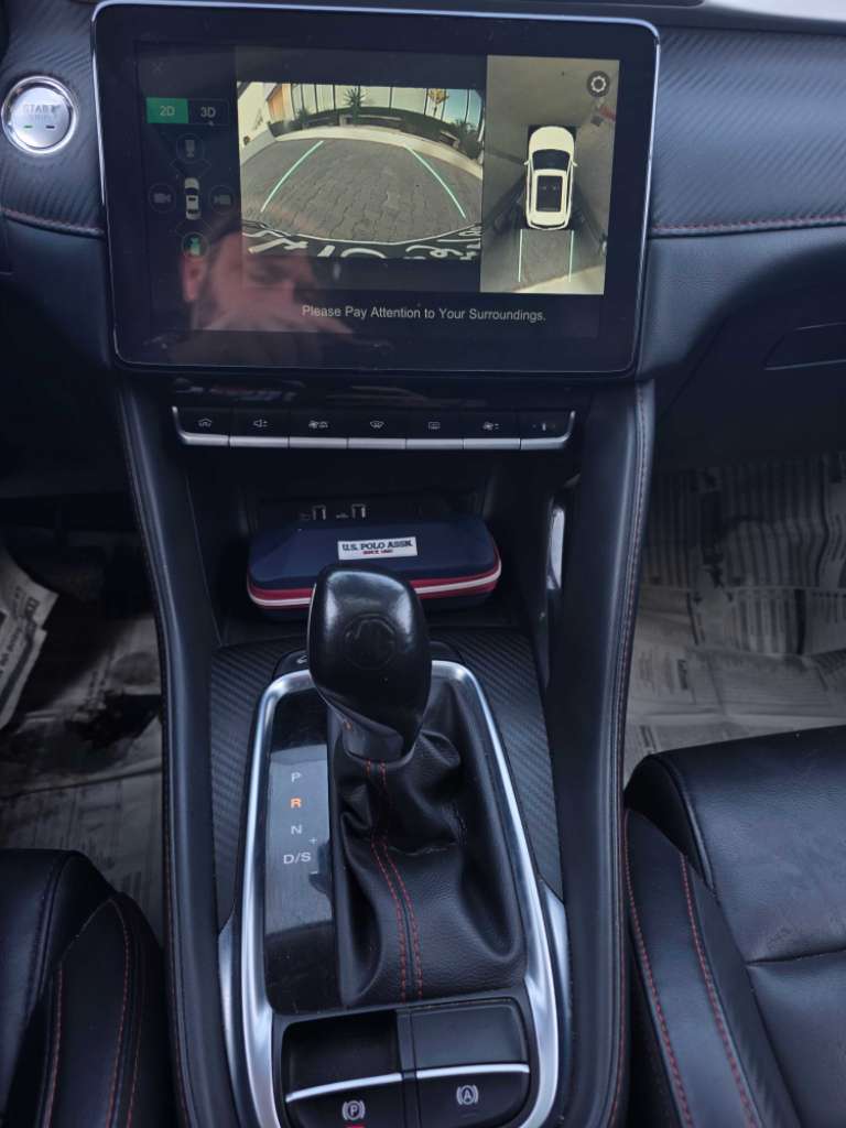 MG ZS TROPHY ( FAIBLE KILOMETRES )