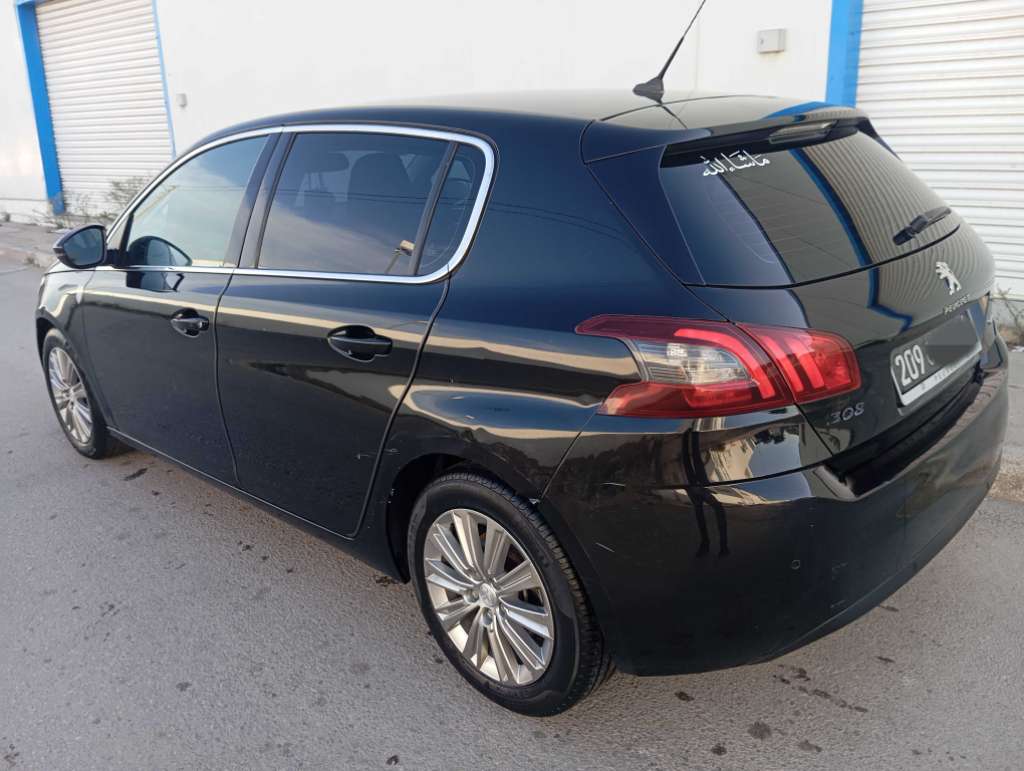 A vendre ou échange Peugeot 308 allure