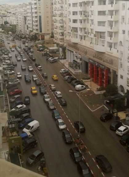 cité Ennasr 🇹🇳 Bureau 420 dt / mois 