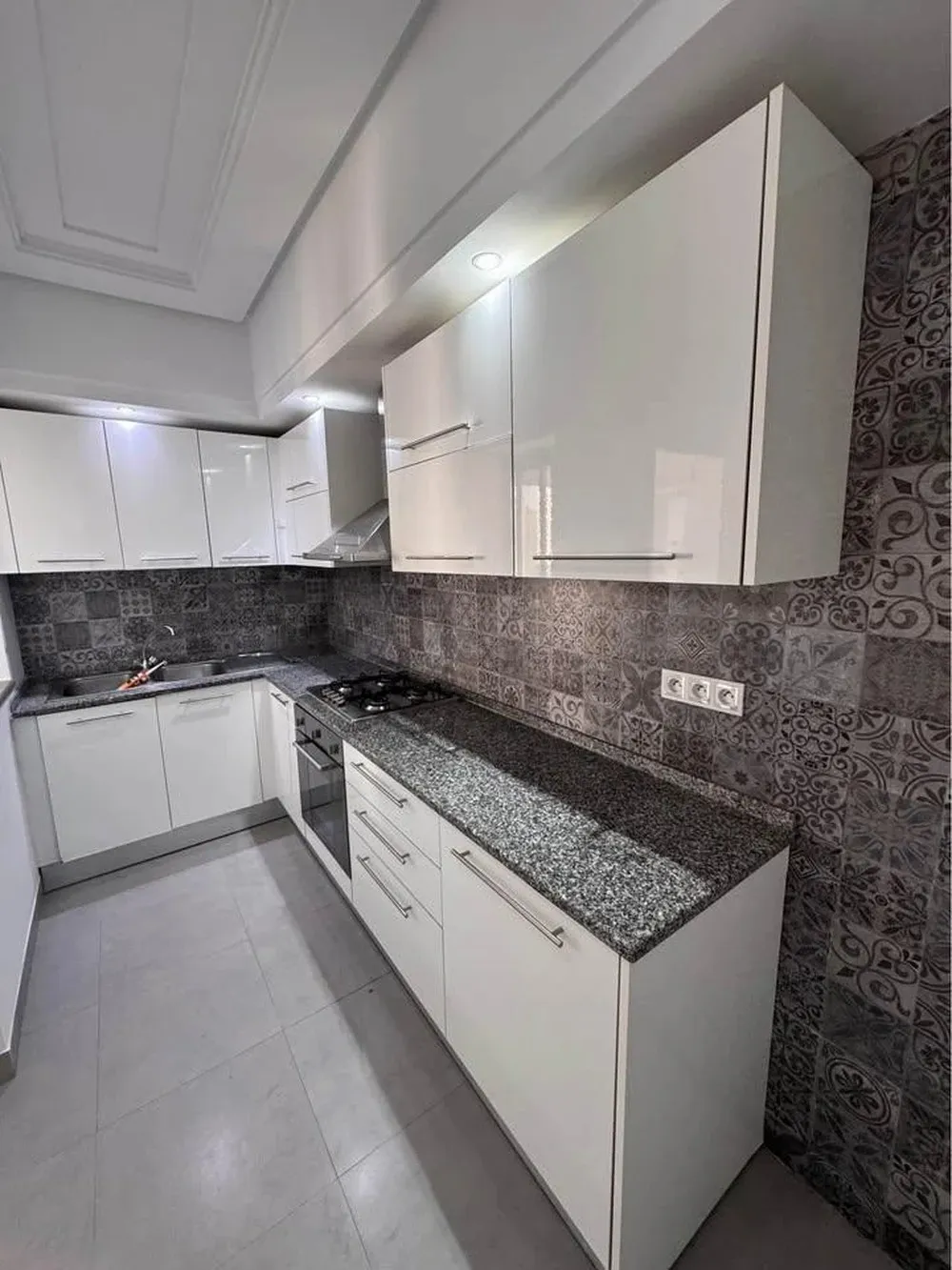appartement a louer dans une immeuble prive