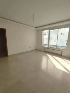 appartement a louer dans une immeuble prive 