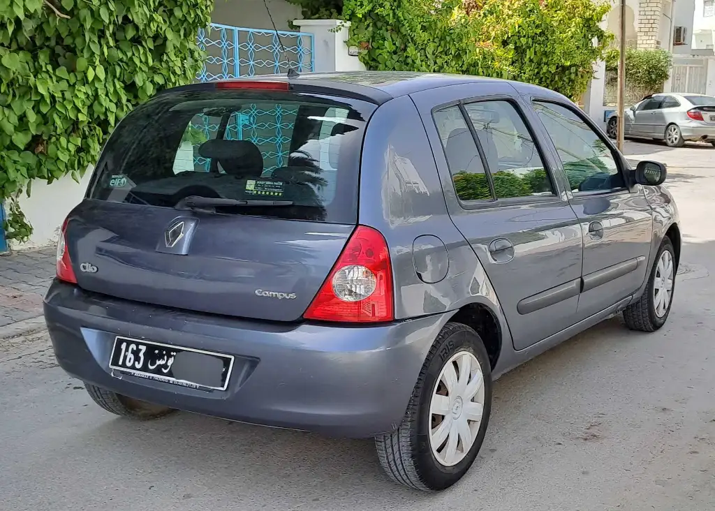 Clio campus 97.233.802 1ér main ✋️