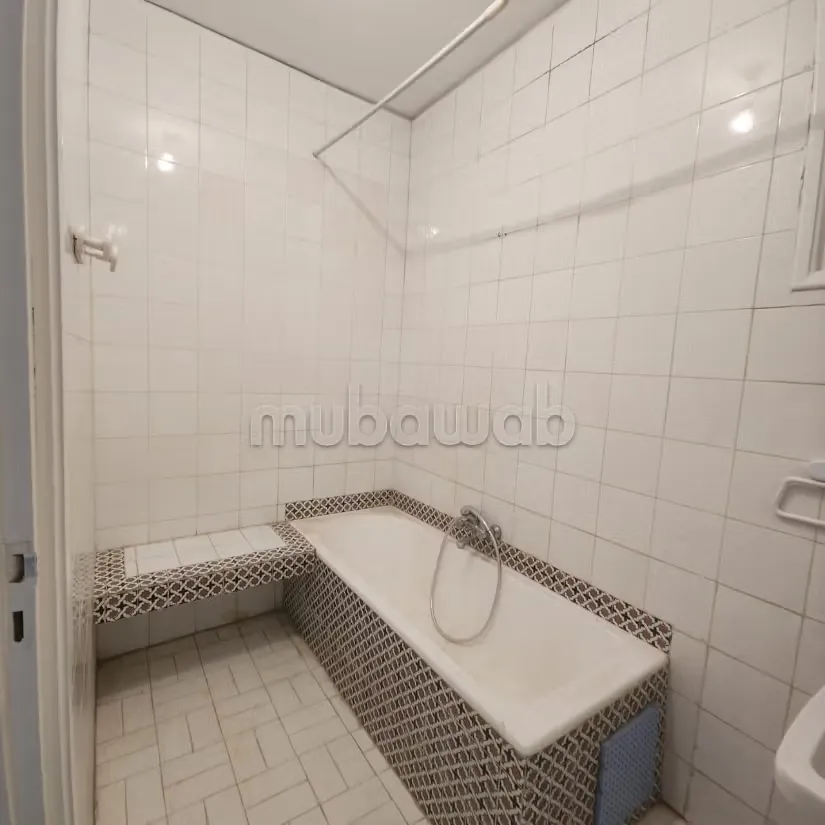 joli appartement s2 