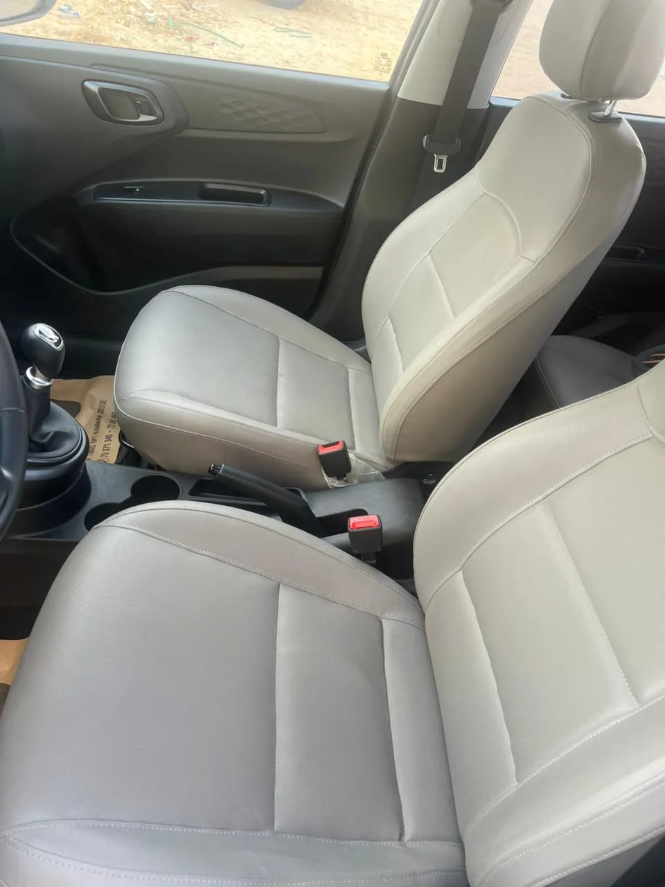 Voiture neuf avendre 