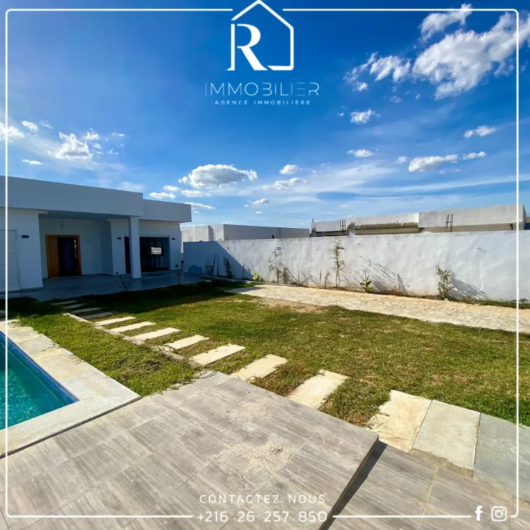 Vente Villa Piscine #Hammamet SUD Occasion avec prix intéressant  Villa avec #piscine de type S+3