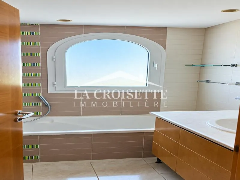villa S+2 avec vue sur mer à Gammarth MVL0146