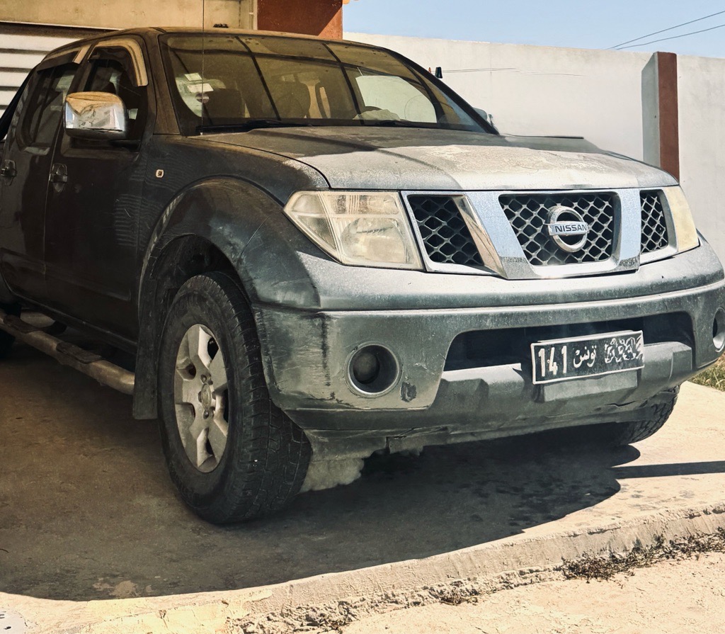Nissan navara D40 