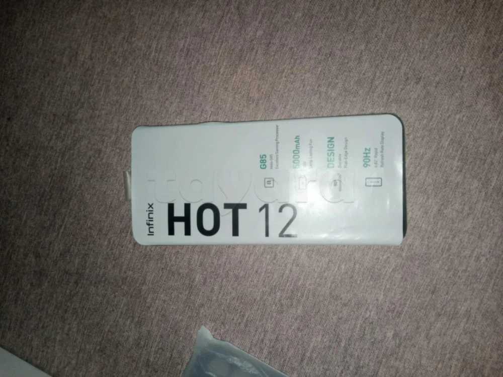 Infinix Hot 12