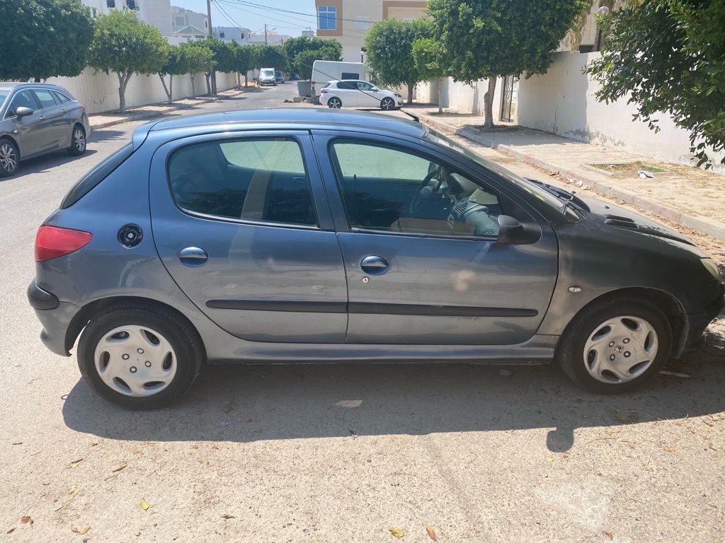 Une belle 206 à vendre 