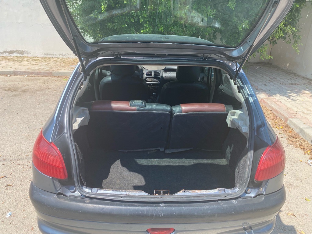 Une belle 206 à vendre 