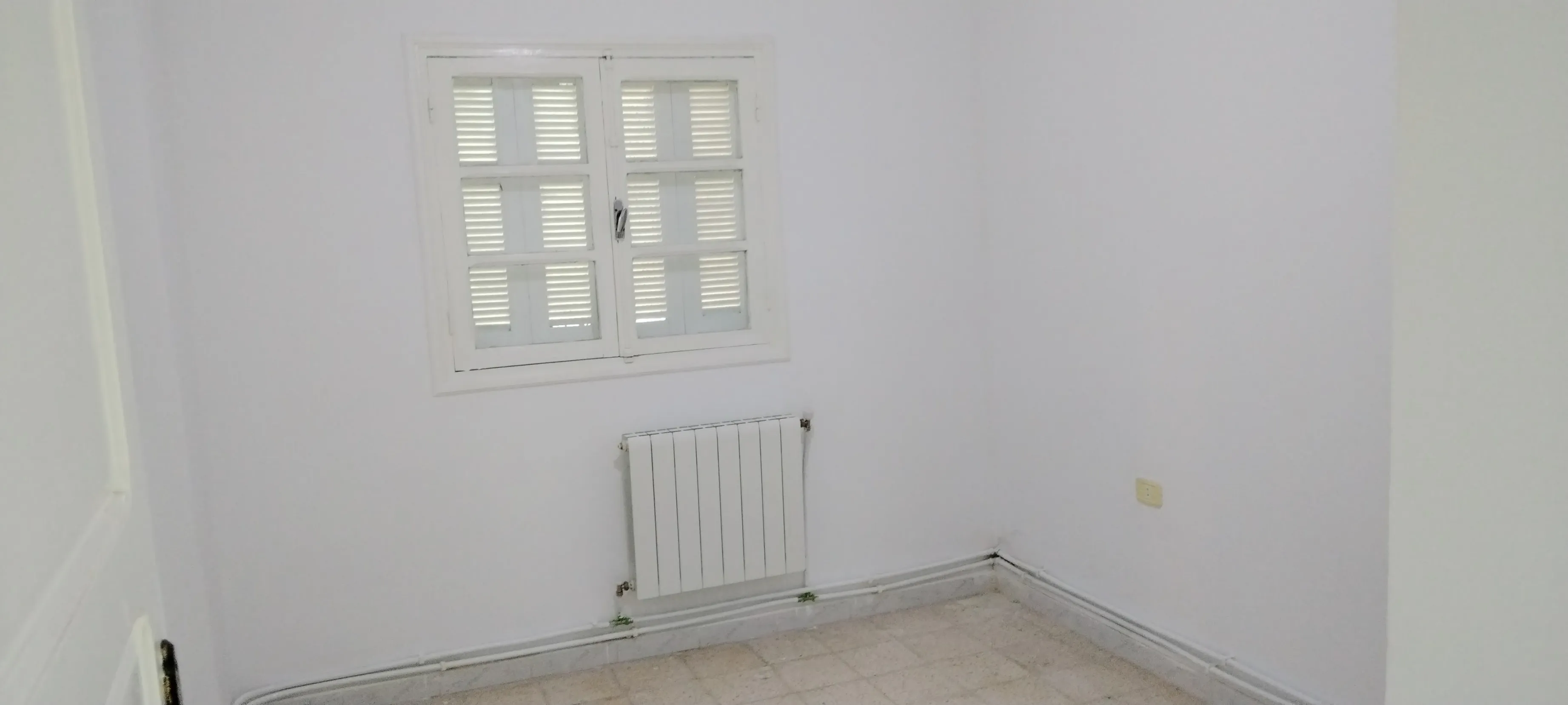 S+4 Étage à louer.