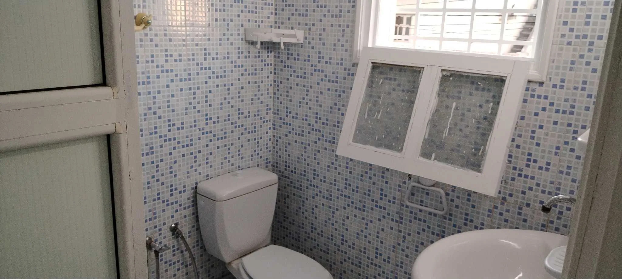 S+4 Étage à louer.