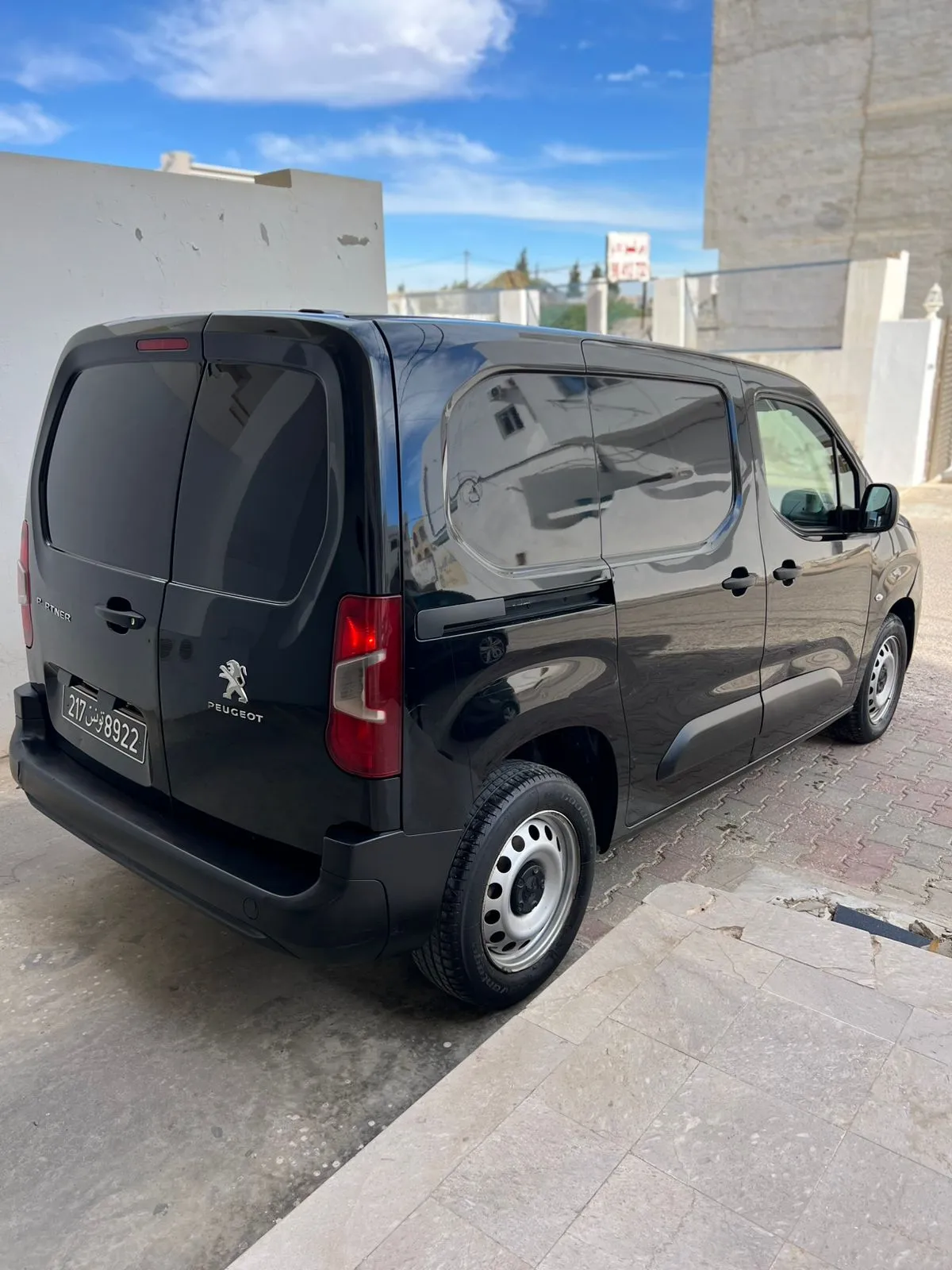 Peugeot partner tout options 