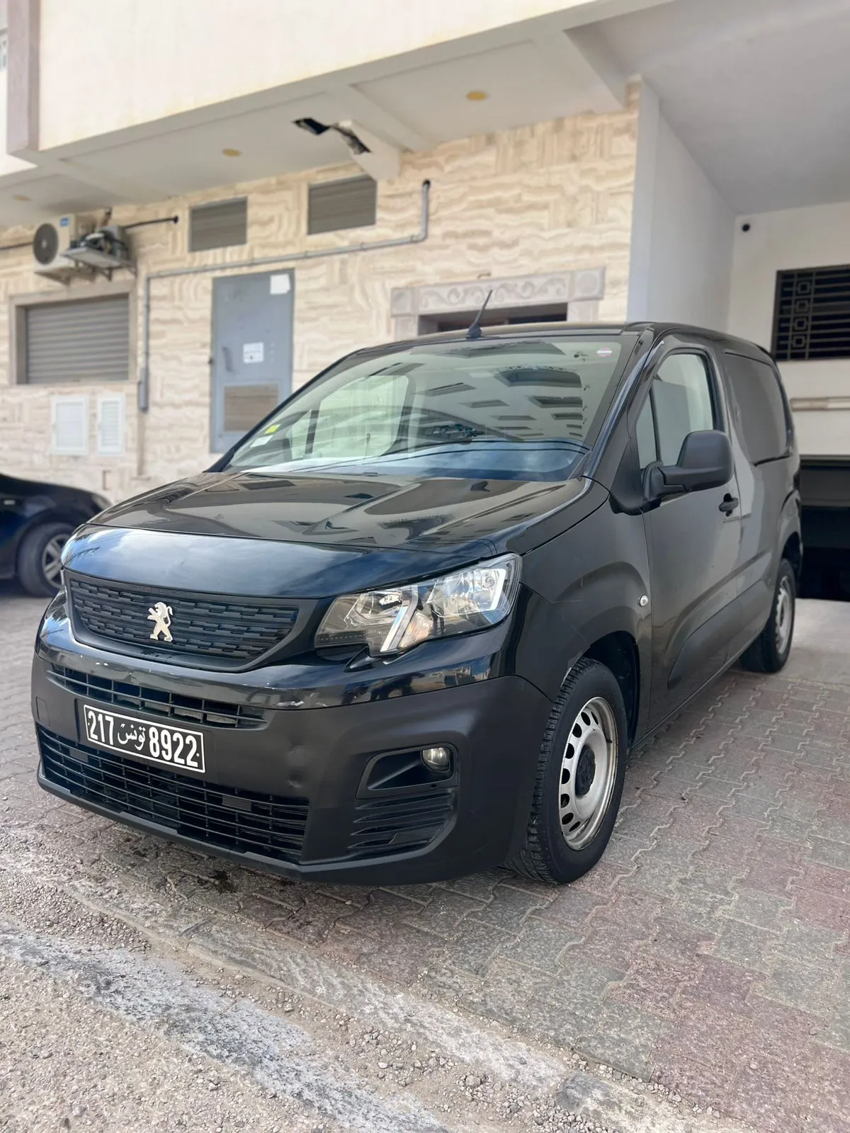 Peugeot partner tout options 