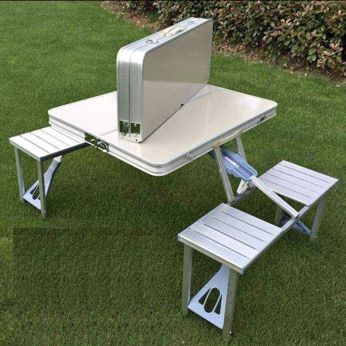 Table valise pliante