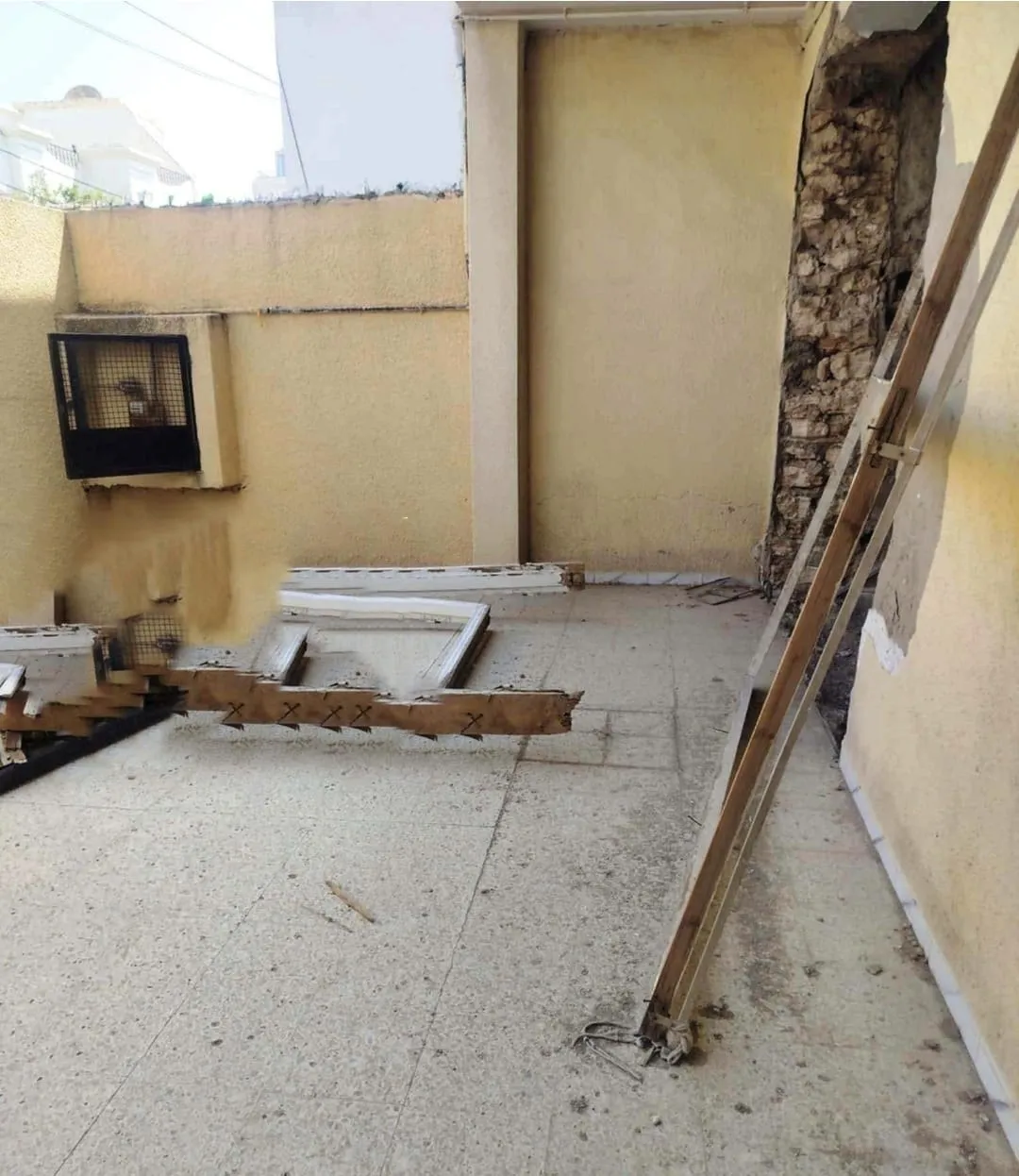 Maison à rénover Construite Sur Terrain 133m²