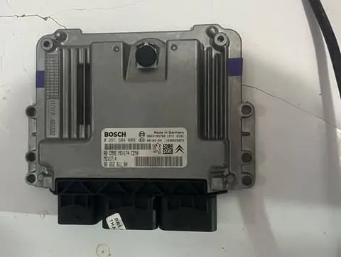 CALCULATEUR CITROEN PEUGEOT 207 , 308 1.4-DÉCODÉ- BOSCH MEV17.4 0261S04009 / 9665291180
