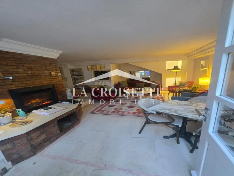 Rez-de-chaussée de villa meublé s2 à La Marsa MAL0211