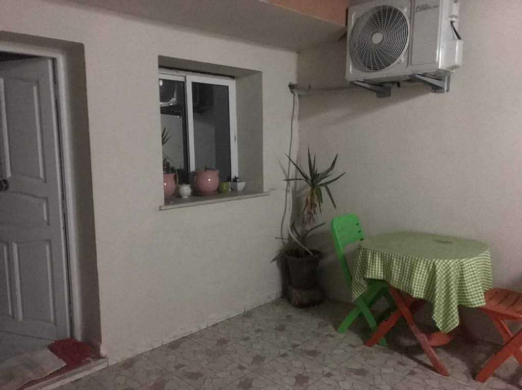 Studio s+2 climatisée 