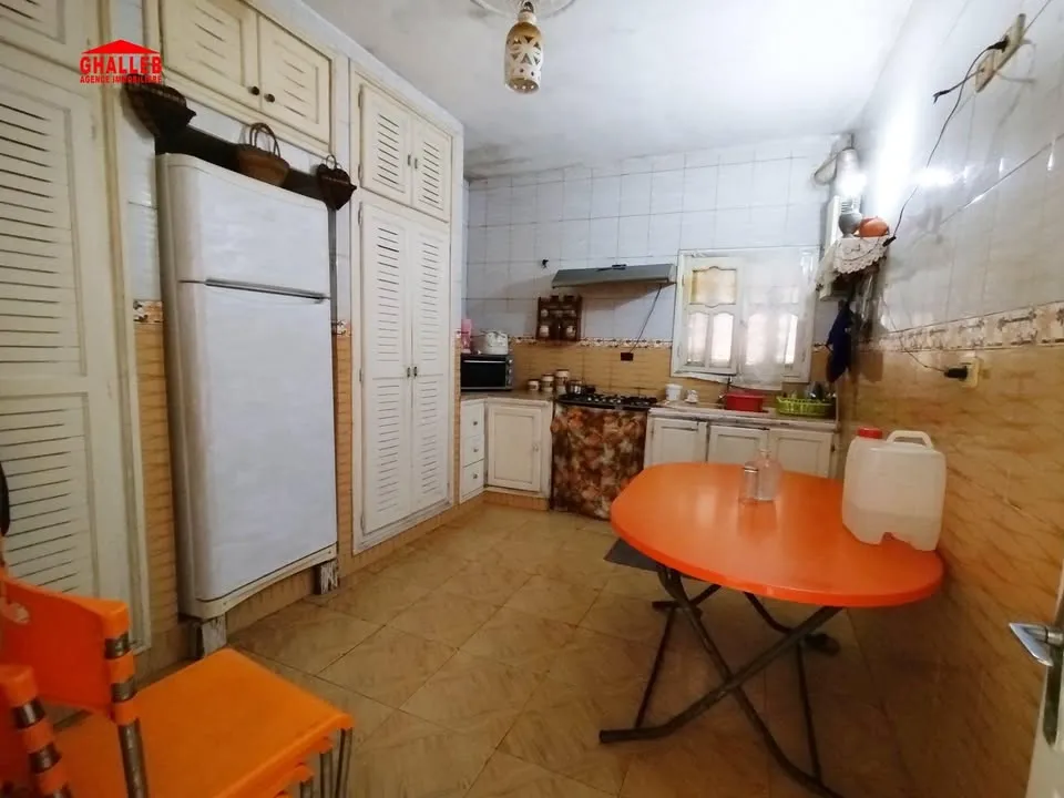 maison avec garage 29730412