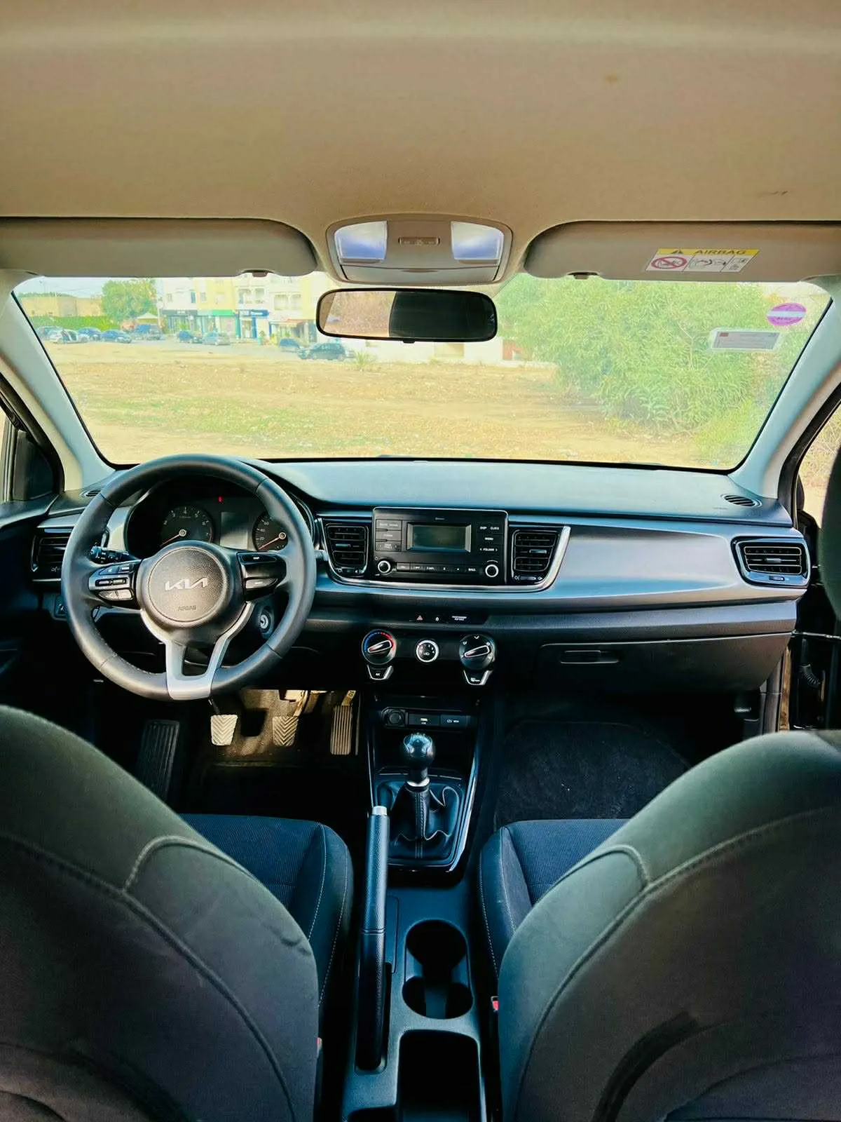 KIA RIO 2023