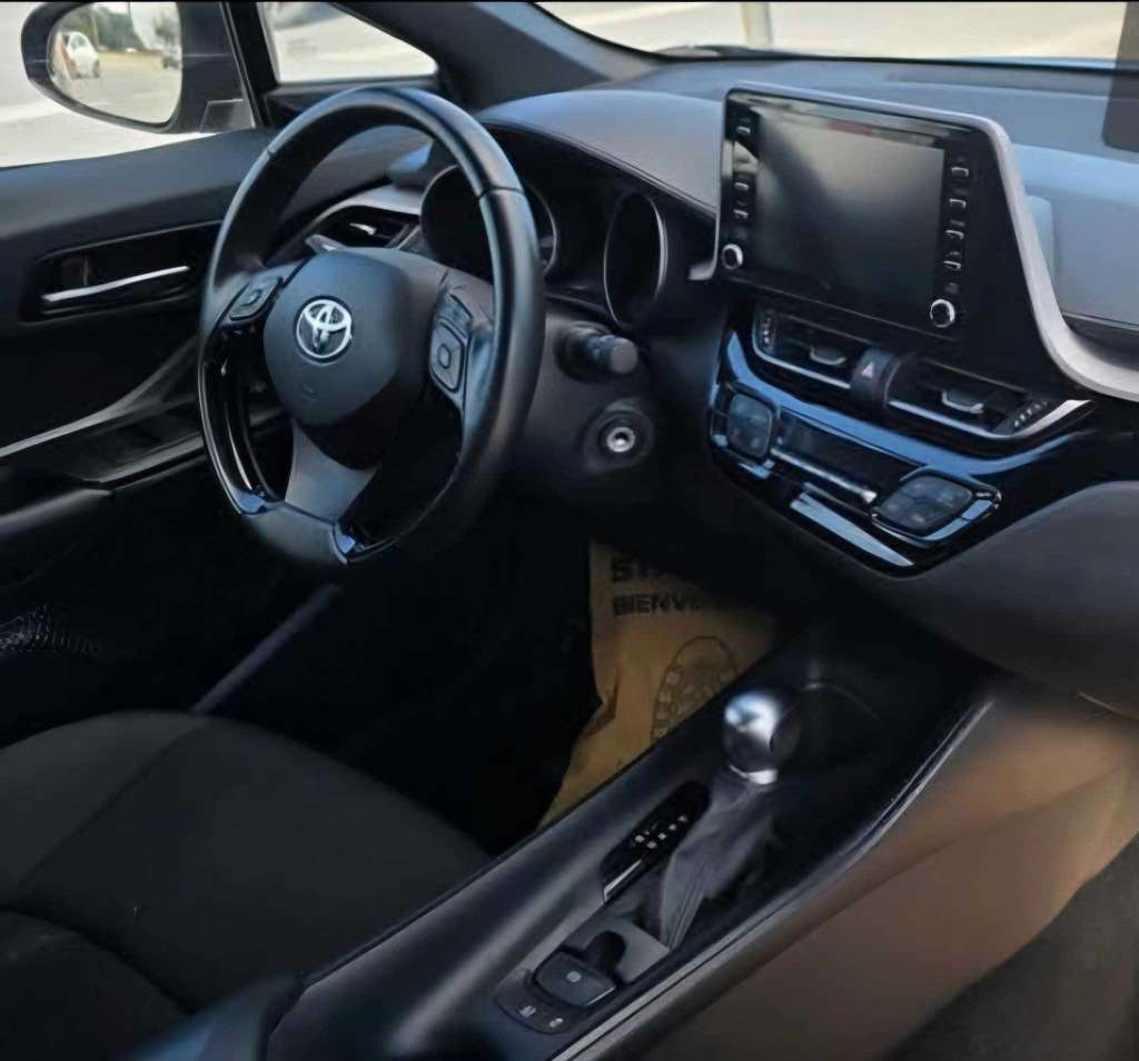đ„ ToyoTa CHR 2021 b. auto 1ere main đ„
âïž on accepte l Ă©change des voitures