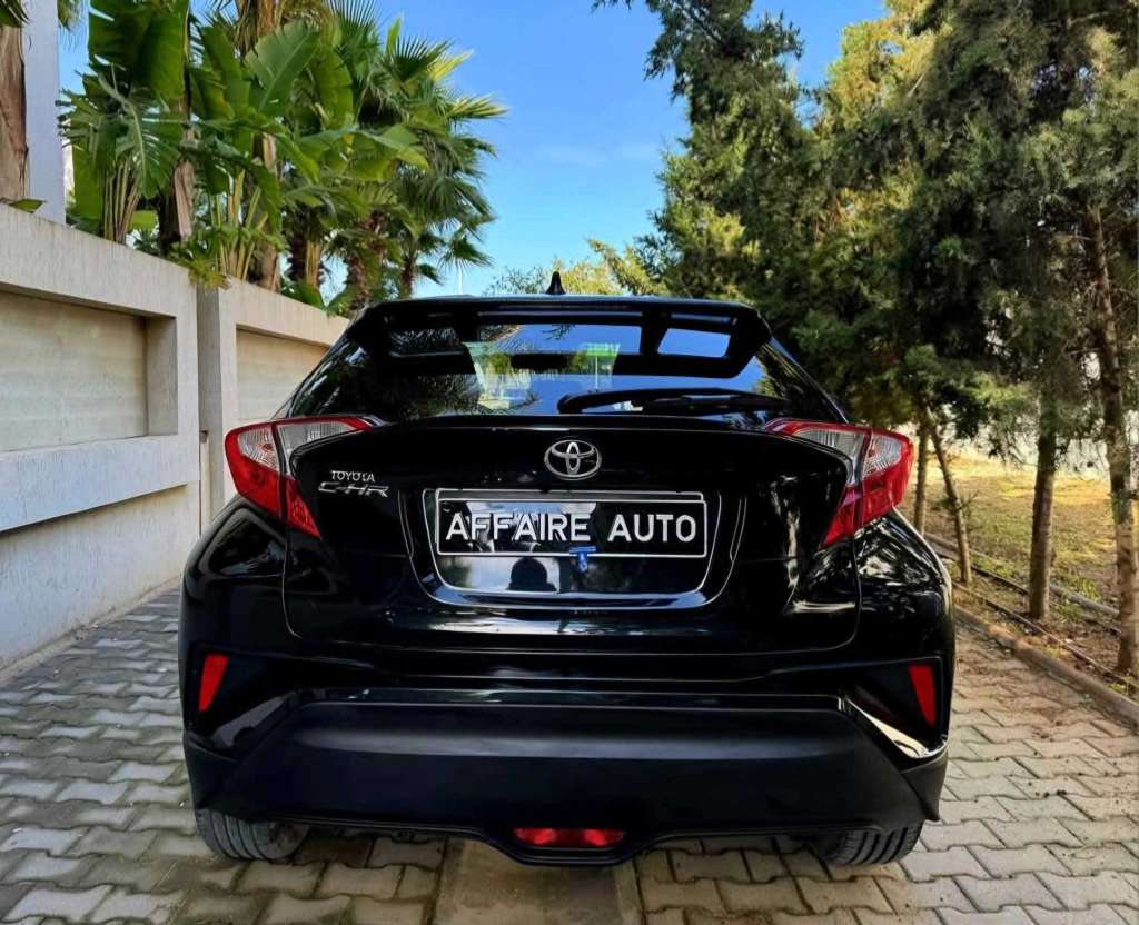đ„ ToyoTa CHR 2021 b. auto 1ere main đ„
âïž on accepte l Ă©change des voitures