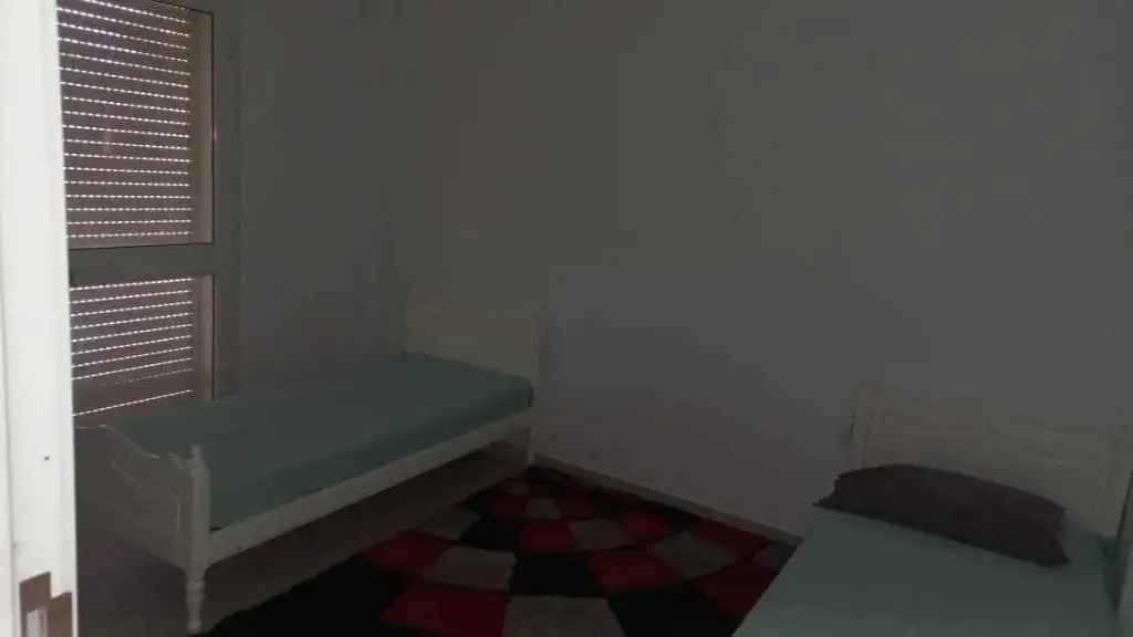 🏡 À LOUER – Appartement à Chott Meriem

📍 Référence : R222 - photo 2
