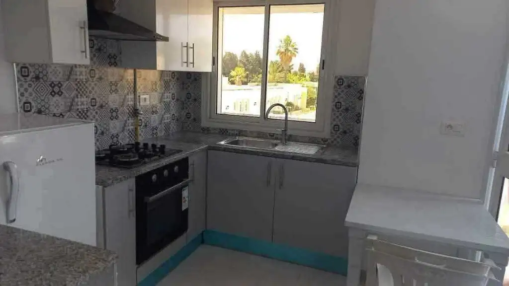 🏡 À LOUER – Appartement à Chott Meriem

📍 Référence : R222 - photo 4