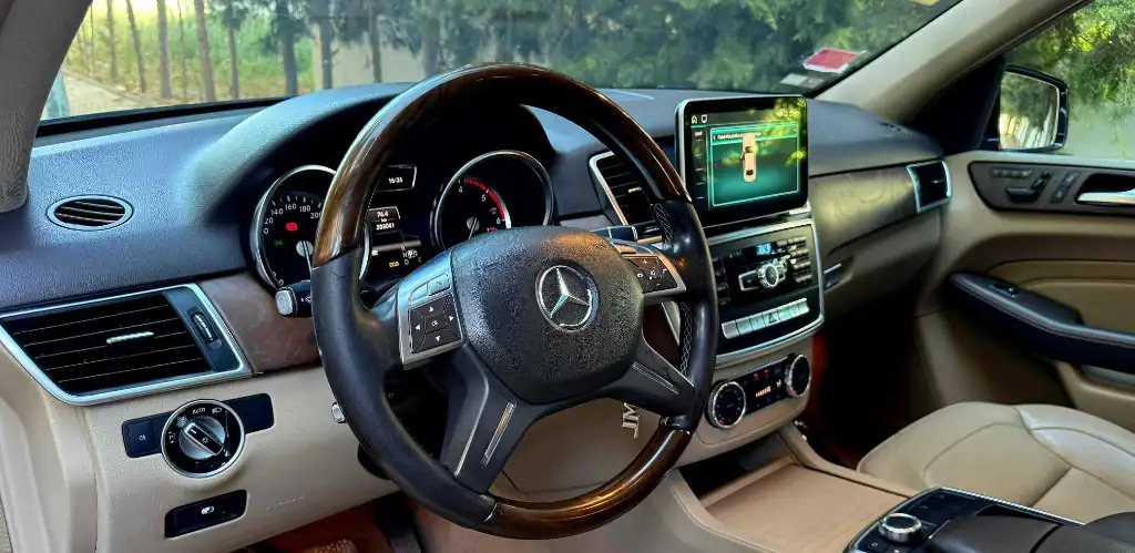 Mercedes ML 2013 Diesel 🚘
          🔁 on accepte l échange des voitures