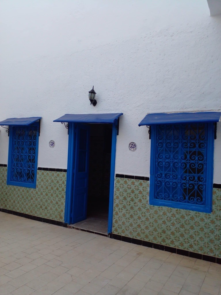 Maison arabe a trés bonne était a rades ville