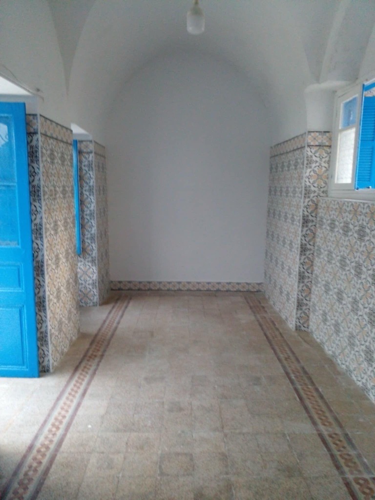 Maison arabe a trés bonne était a rades ville