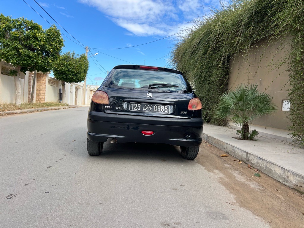 Peugeot 206