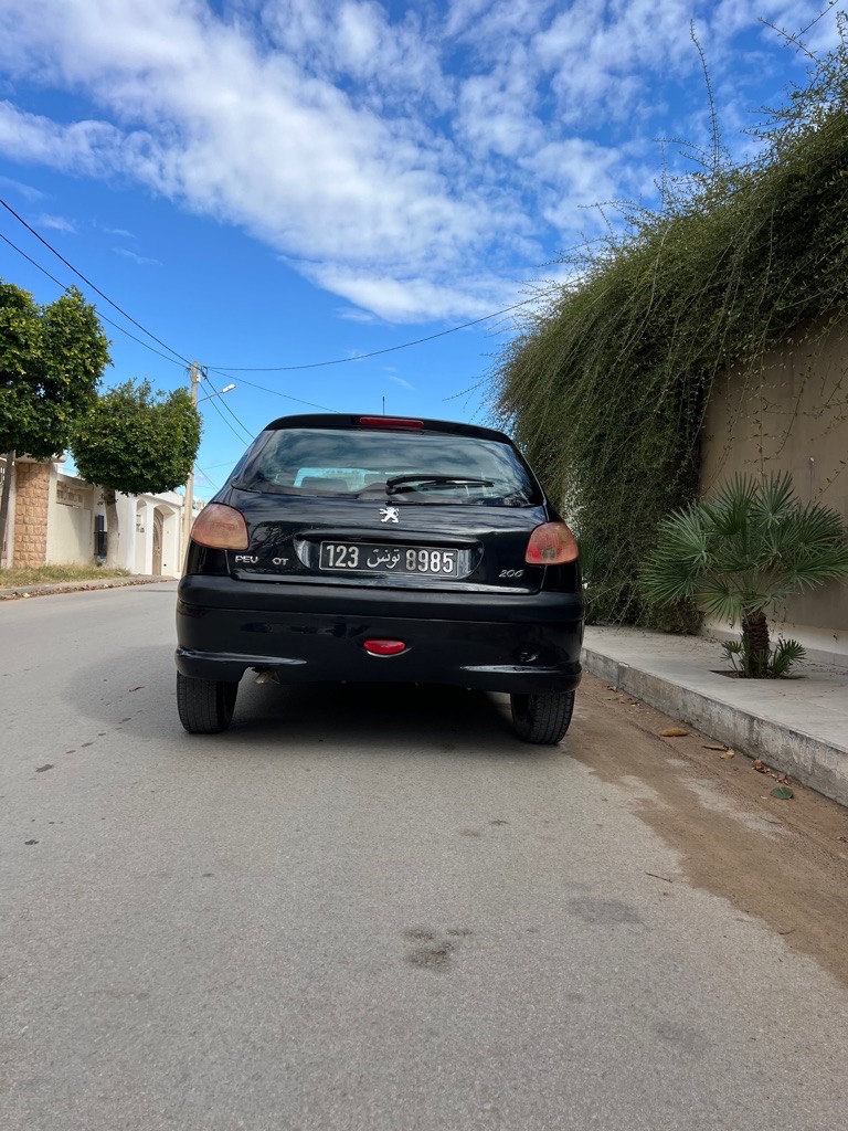 Peugeot 206