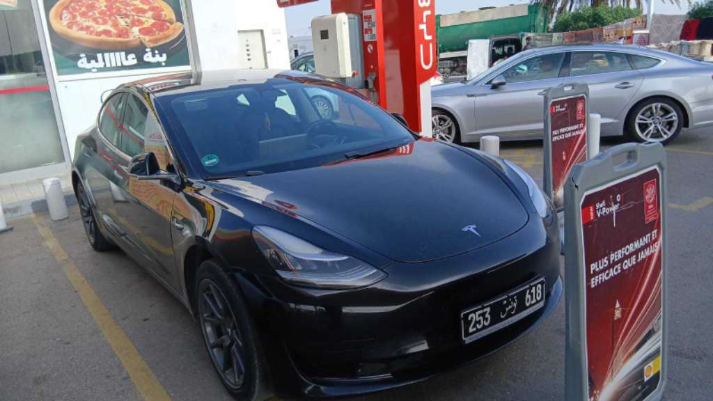 Tesla Model 3 Range Electrique 