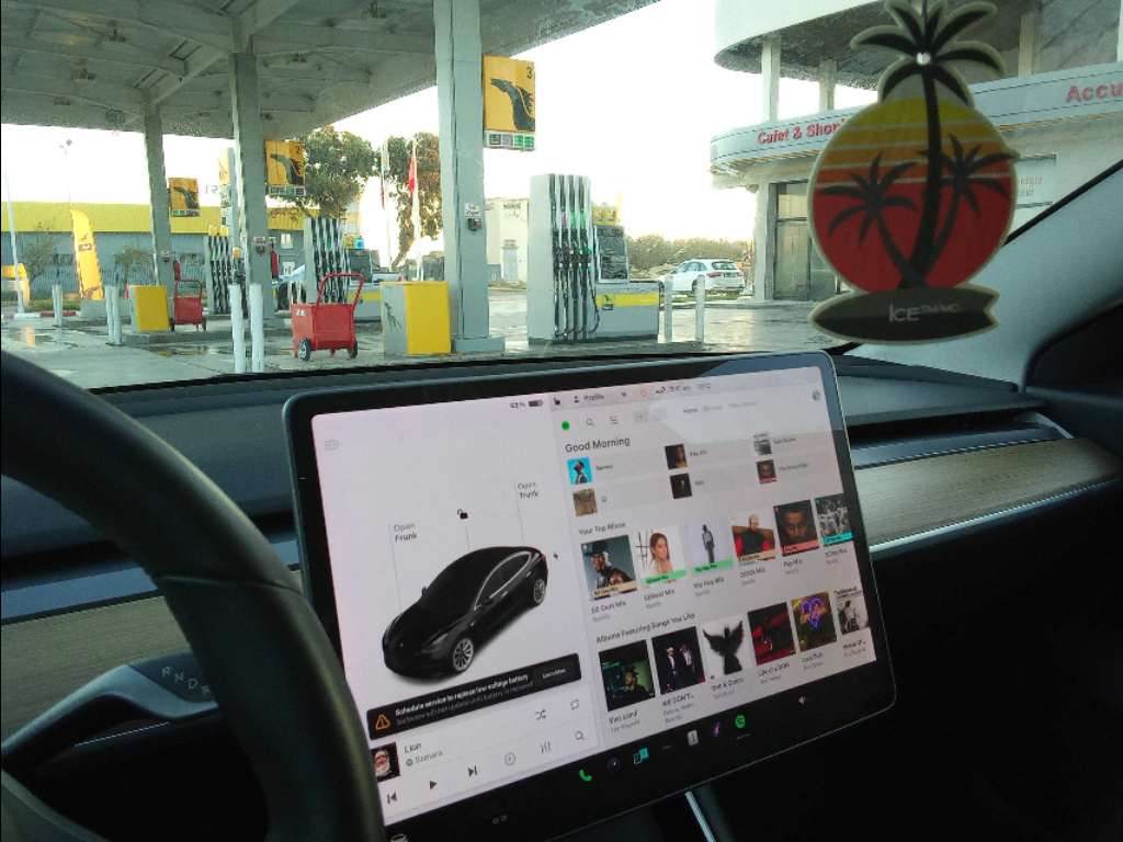 Tesla Model 3 Range Electrique 