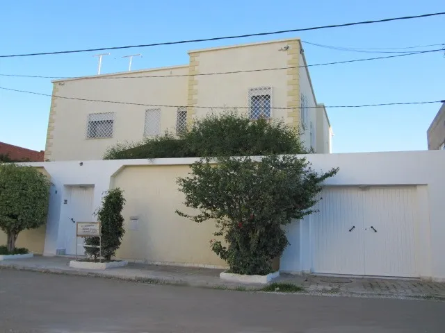 High standing villa American style 