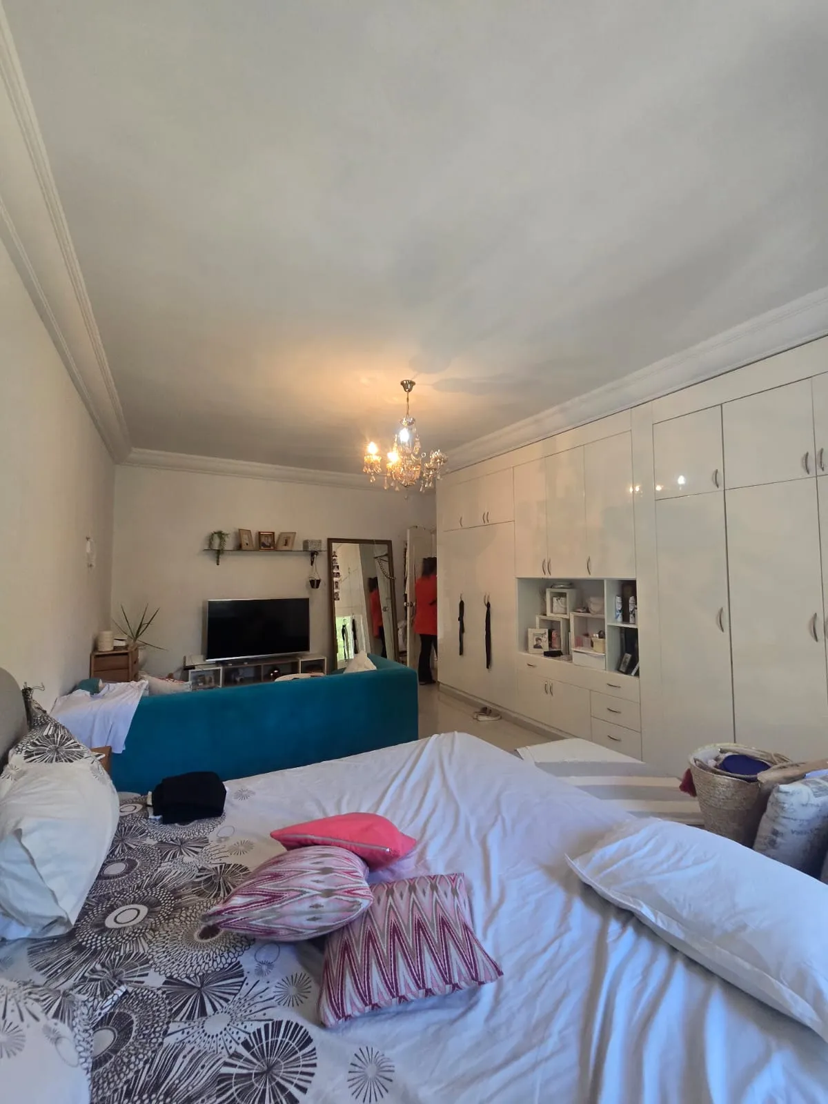 💰EXCLUSIVITE! Villa + appartements + studios = Habitation & Rentabilité garantie à Sousse